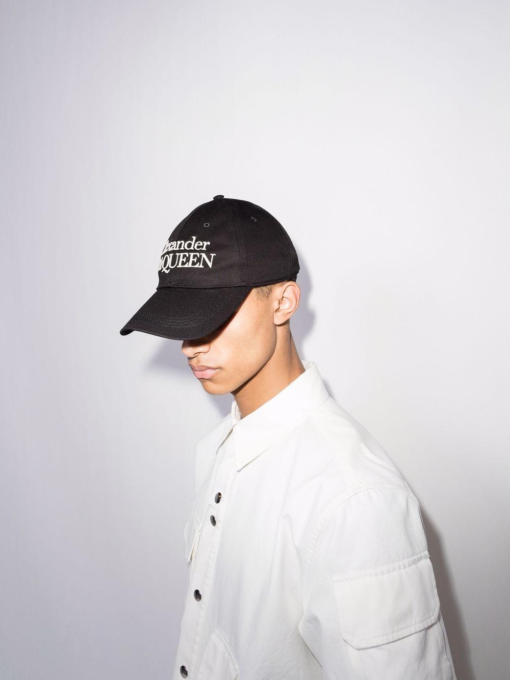 logo-embroidered baseball cap Product Image