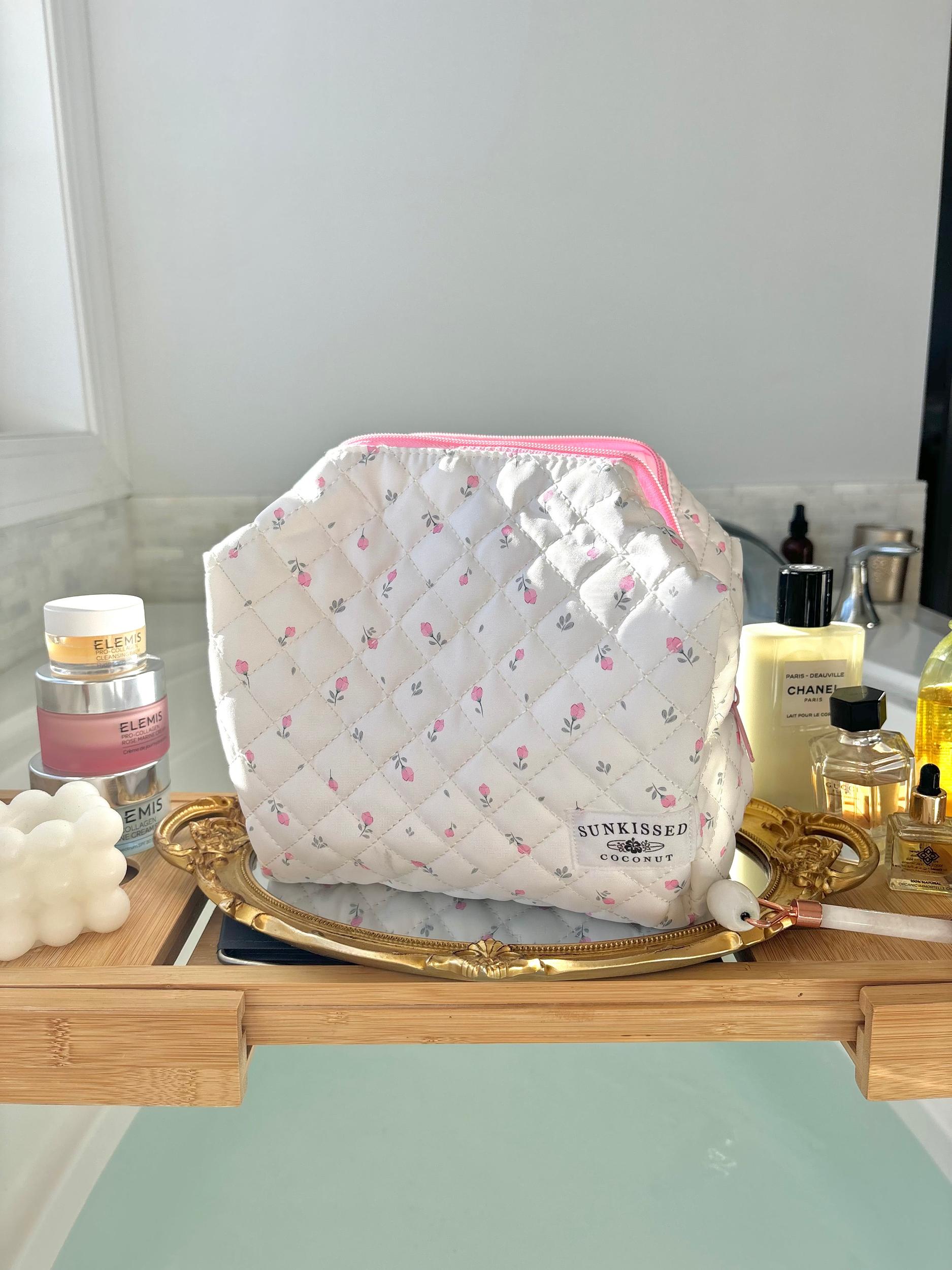 Roses Handmade Travel Bag Product Image