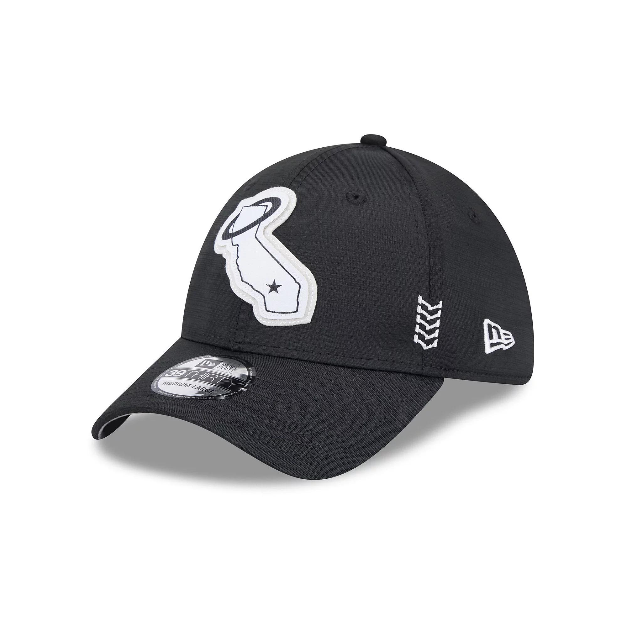 Men's New Era  Black Los Angeles Angels 2024 Clubhouse 39THIRTY Flex Fit Hat, Size: Medium/Large Product Image