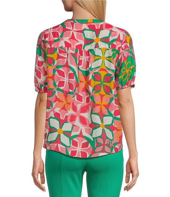 Slim Factor By Investments Julia Azalea Fashion Geo Print V-Neck Short Sleeve Top Product Image