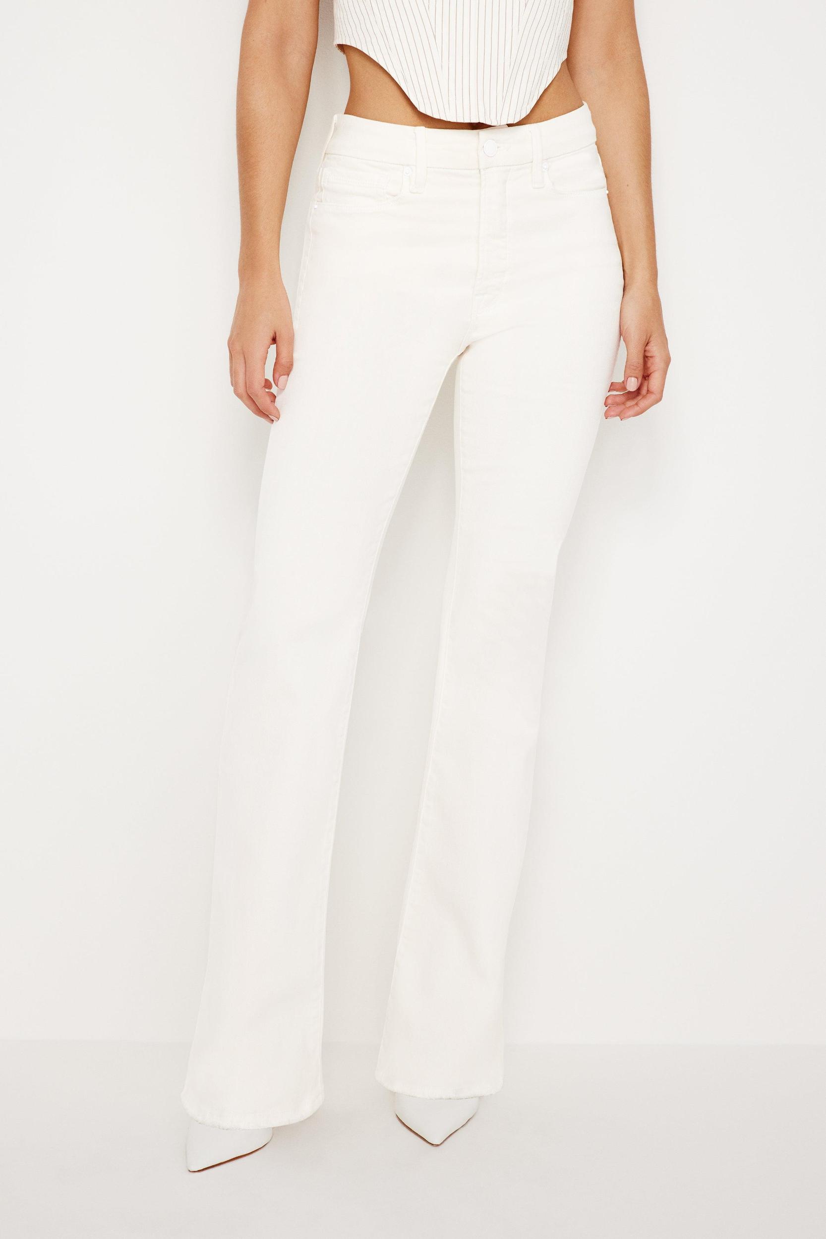 GOOD CLASSIC LIGHT COMPRESSION BOOTCUT JEANS | CLOUD WHITE Product Image