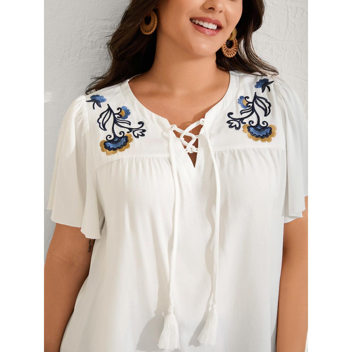 Plus Size Ivory Floral Embroidered Cross-Tie Neck Blouse Women Short sleeve Notched collar Vacation Blouses BloomChic 18-20/2X Product Image