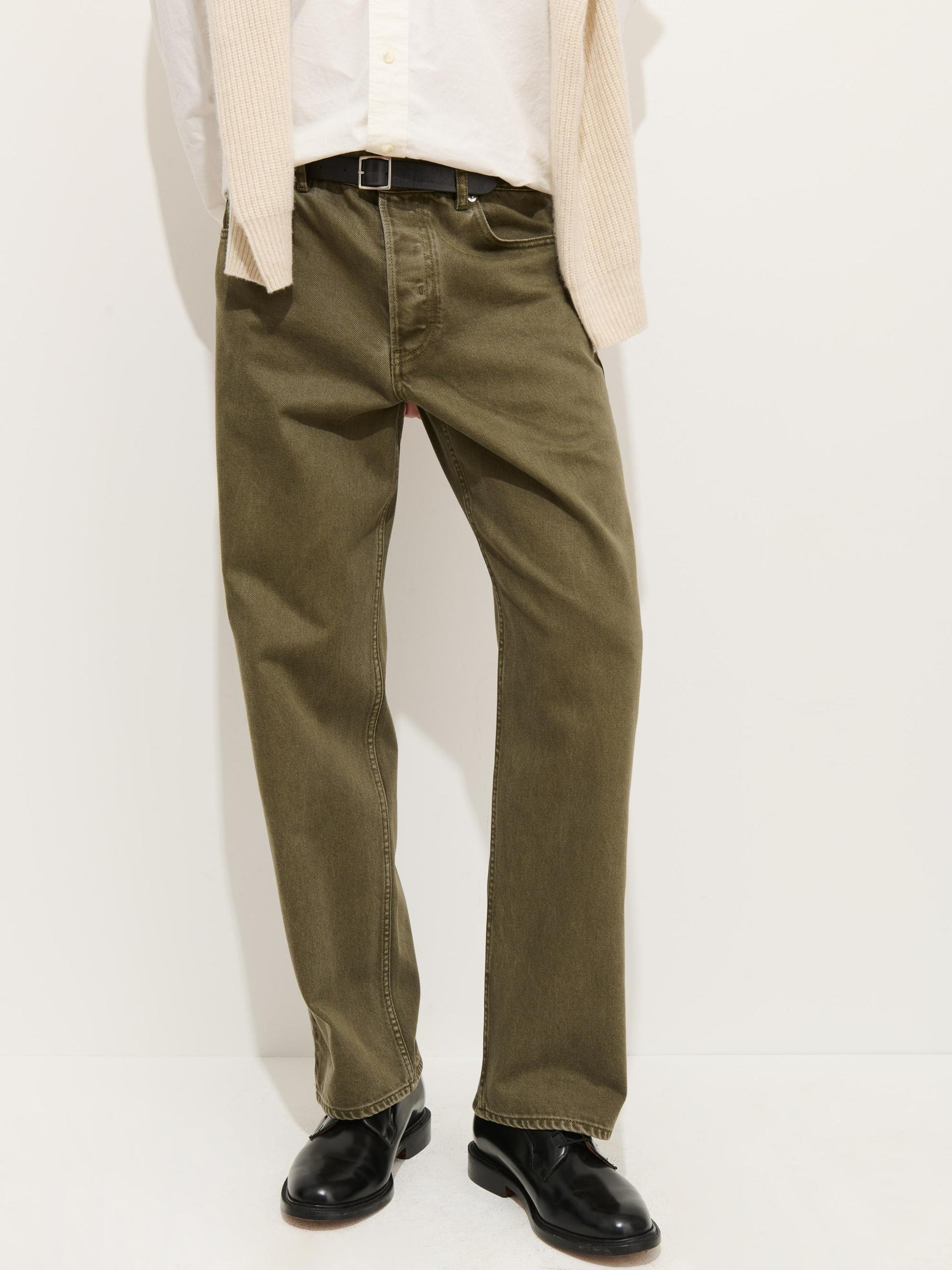 AM Relaxed Straight 5 Pocket Jean Product Image