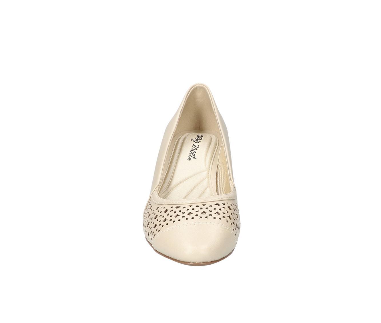 Women's Easy Street Neva Pumps Product Image