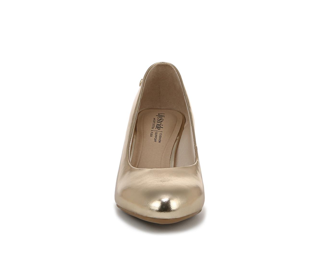 Women's LifeStride Parigi Pumps Product Image