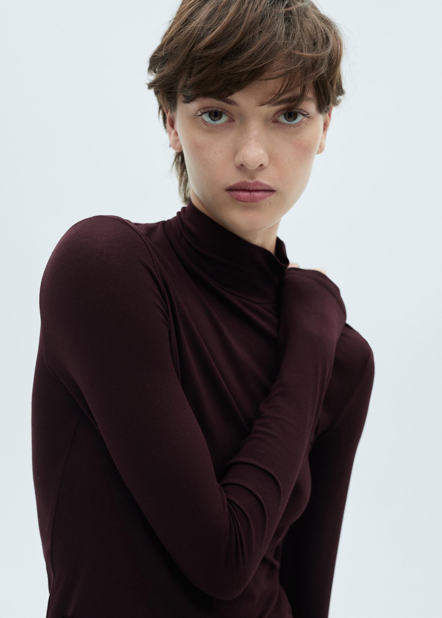 Long-sleeved t-shirt with perkins neck - Women | MANGO USA Product Image