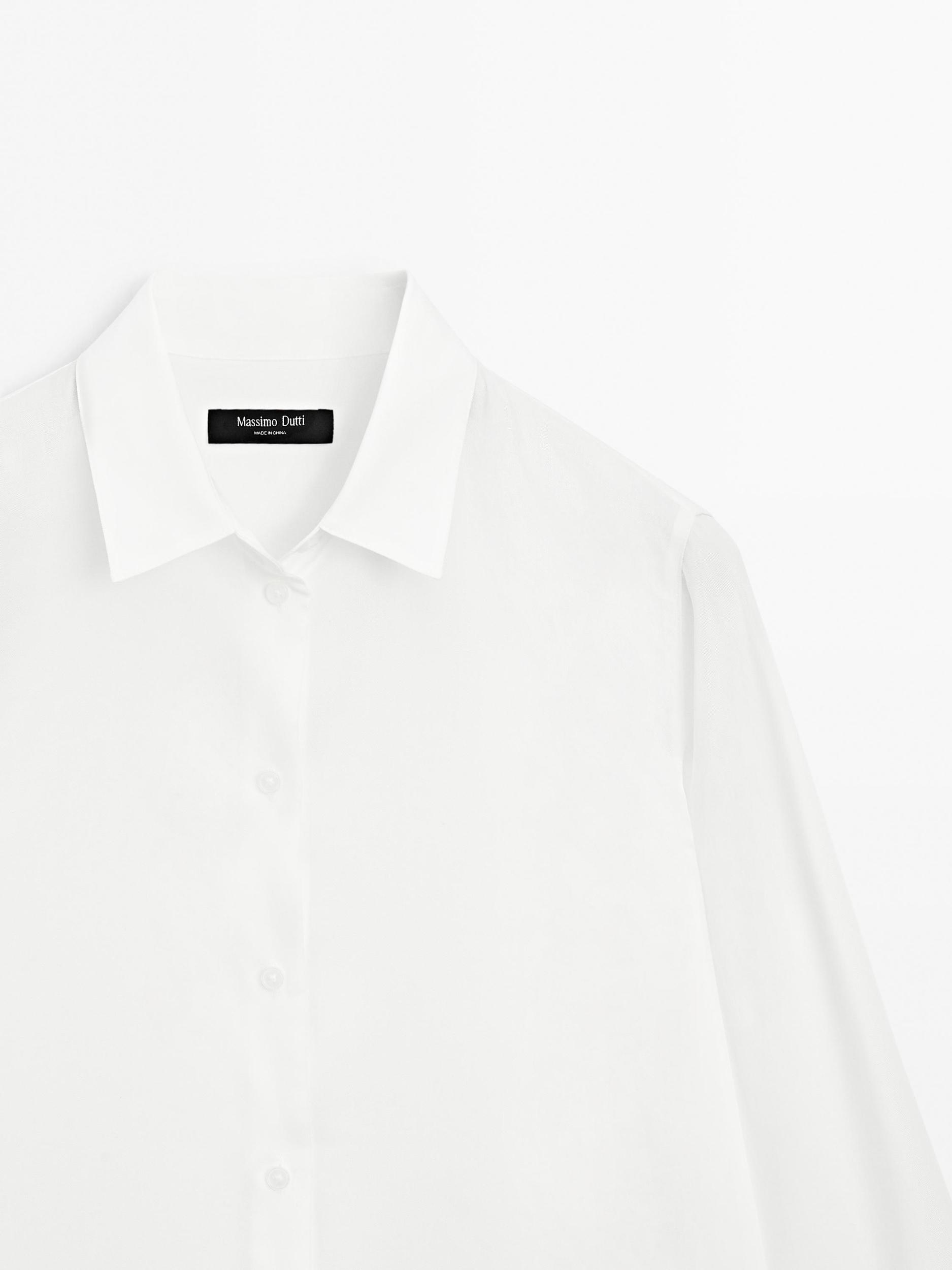 Flowing shirt with shirt collar Product Image
