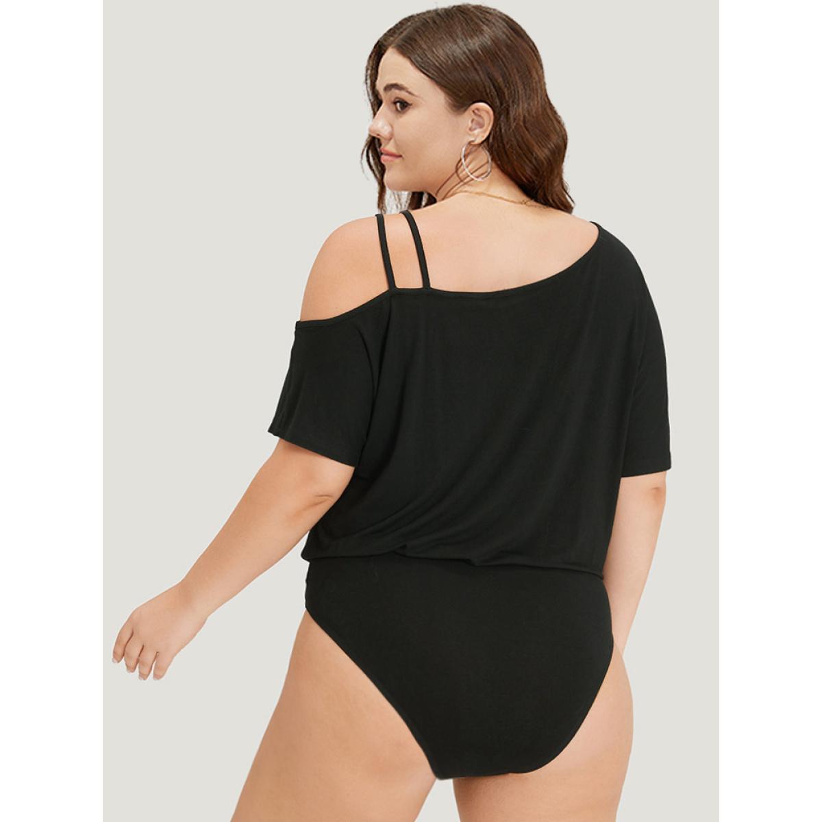 Plus Size Plain One Shoulder Batwing Sleeve Cami Bodysuit Women Black Plain One-shoulder Bodysuits BloomChic 22-24/3X Product Image