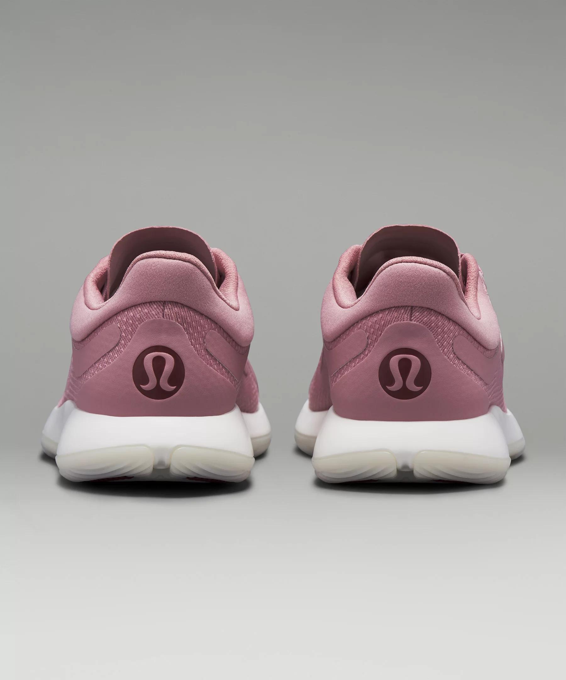 Women's Strongfeel Training Shoe Product Image