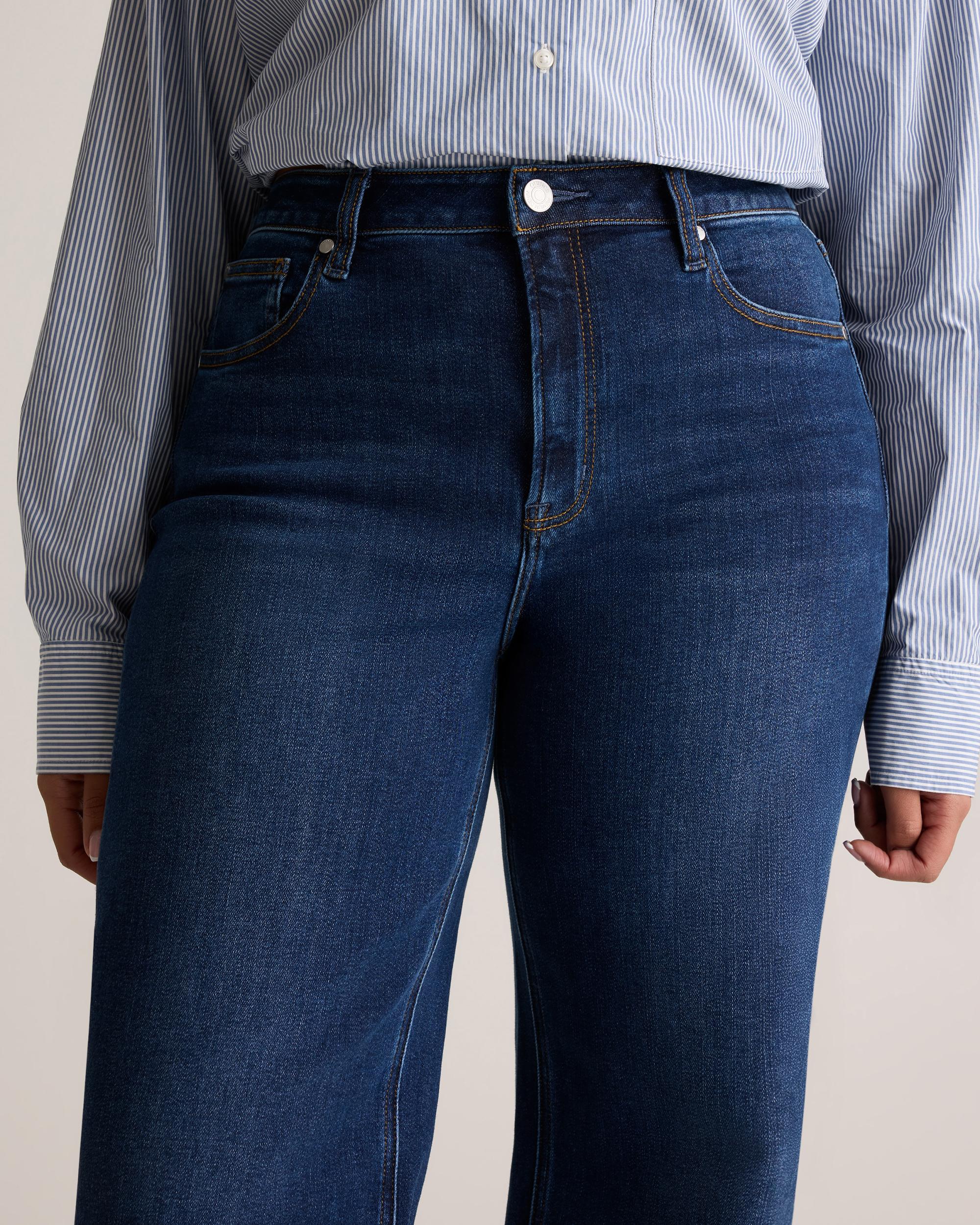 Quince | Women's Bella Stretch Wide Leg Jeans Organic Cotton Product Image