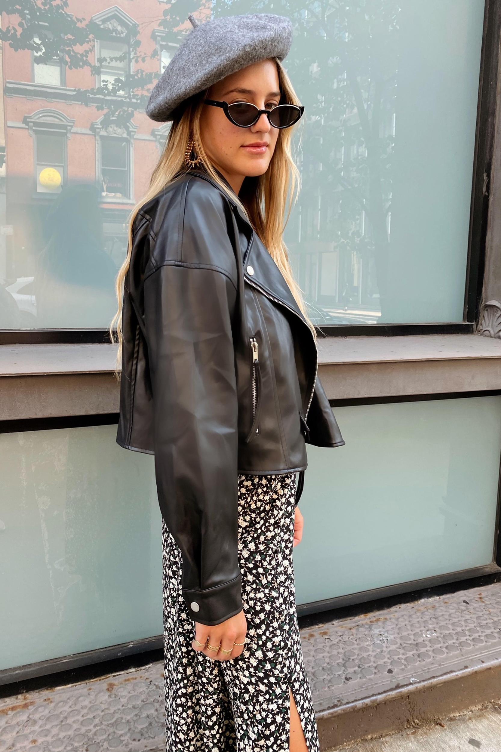 Emille Grey Beret Product Image