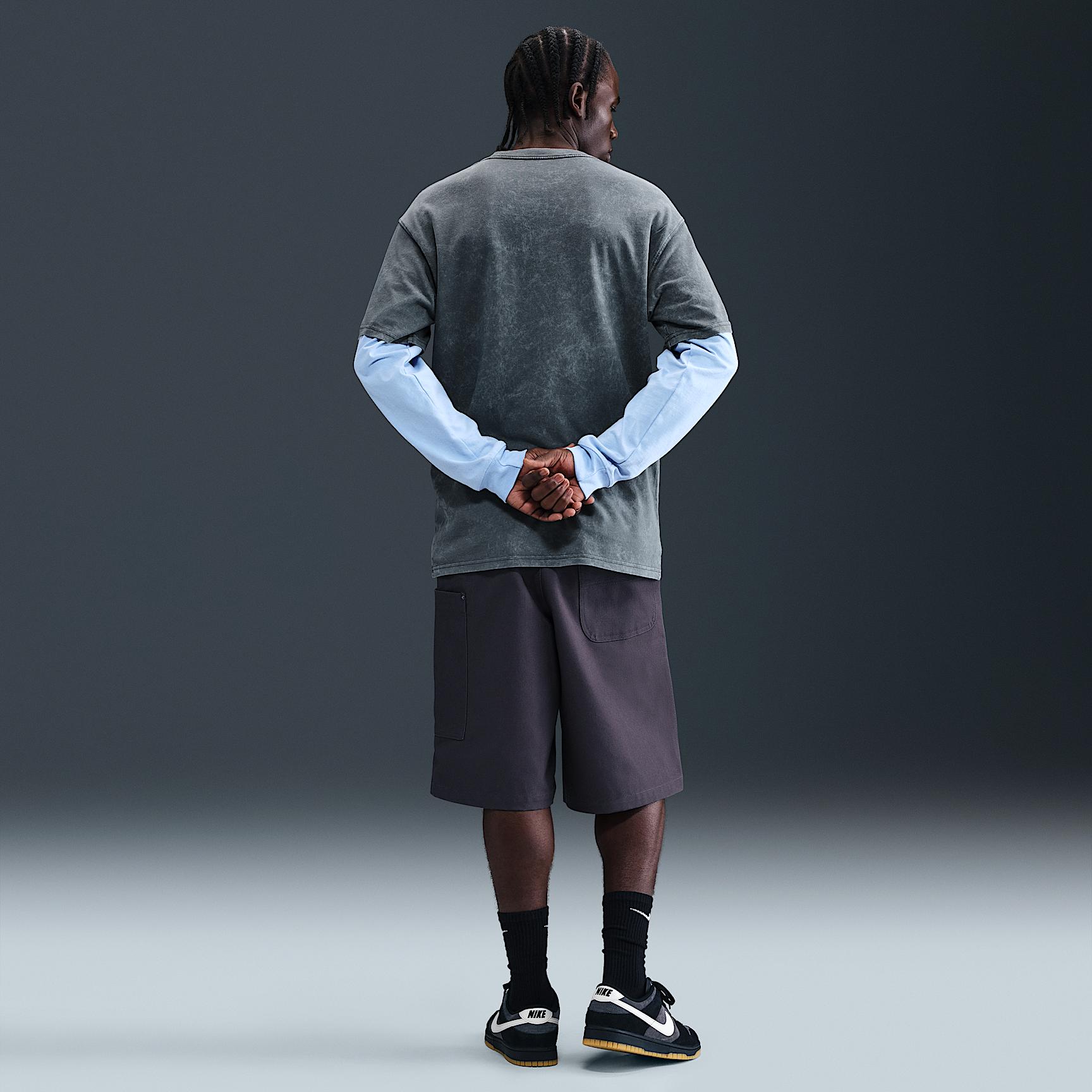 Nike Men's Basketball T-Shirt Product Image