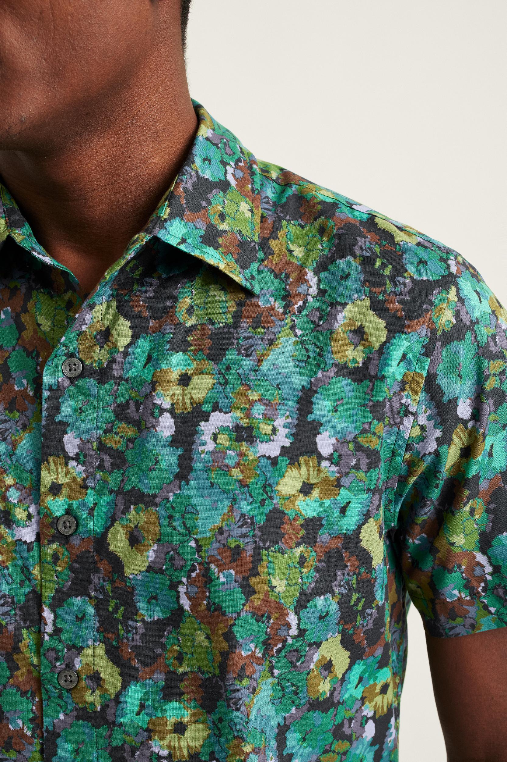 Riviera Short Sleeve Shirt Product Image