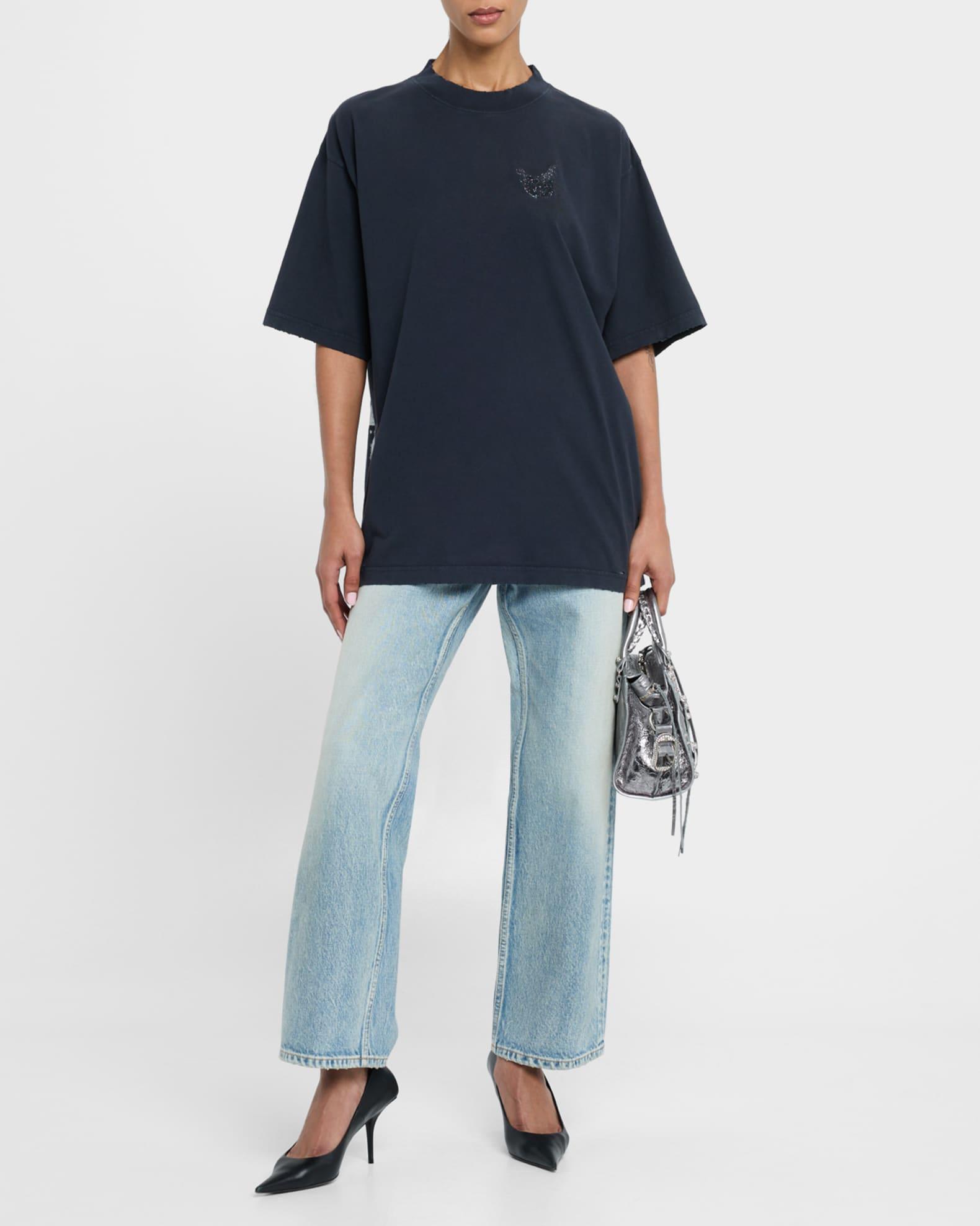 Logo Medium Fit T-Shirt Product Image