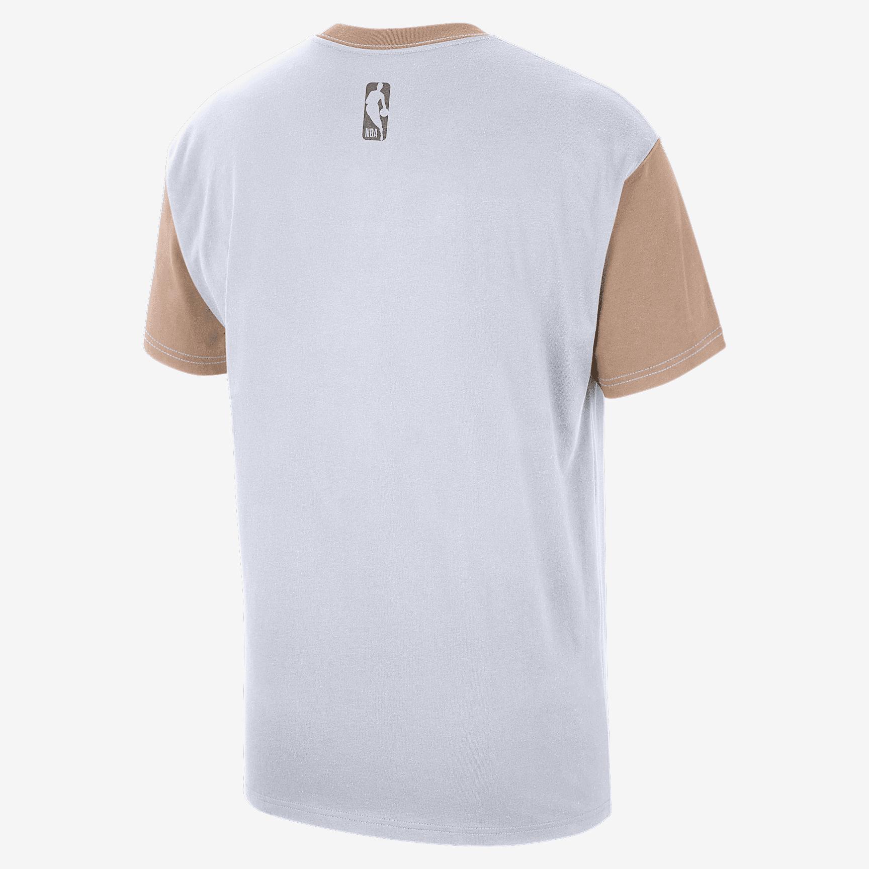 Chicago Bulls Courtside City Edition Men's Nike NBA T-Shirt Product Image