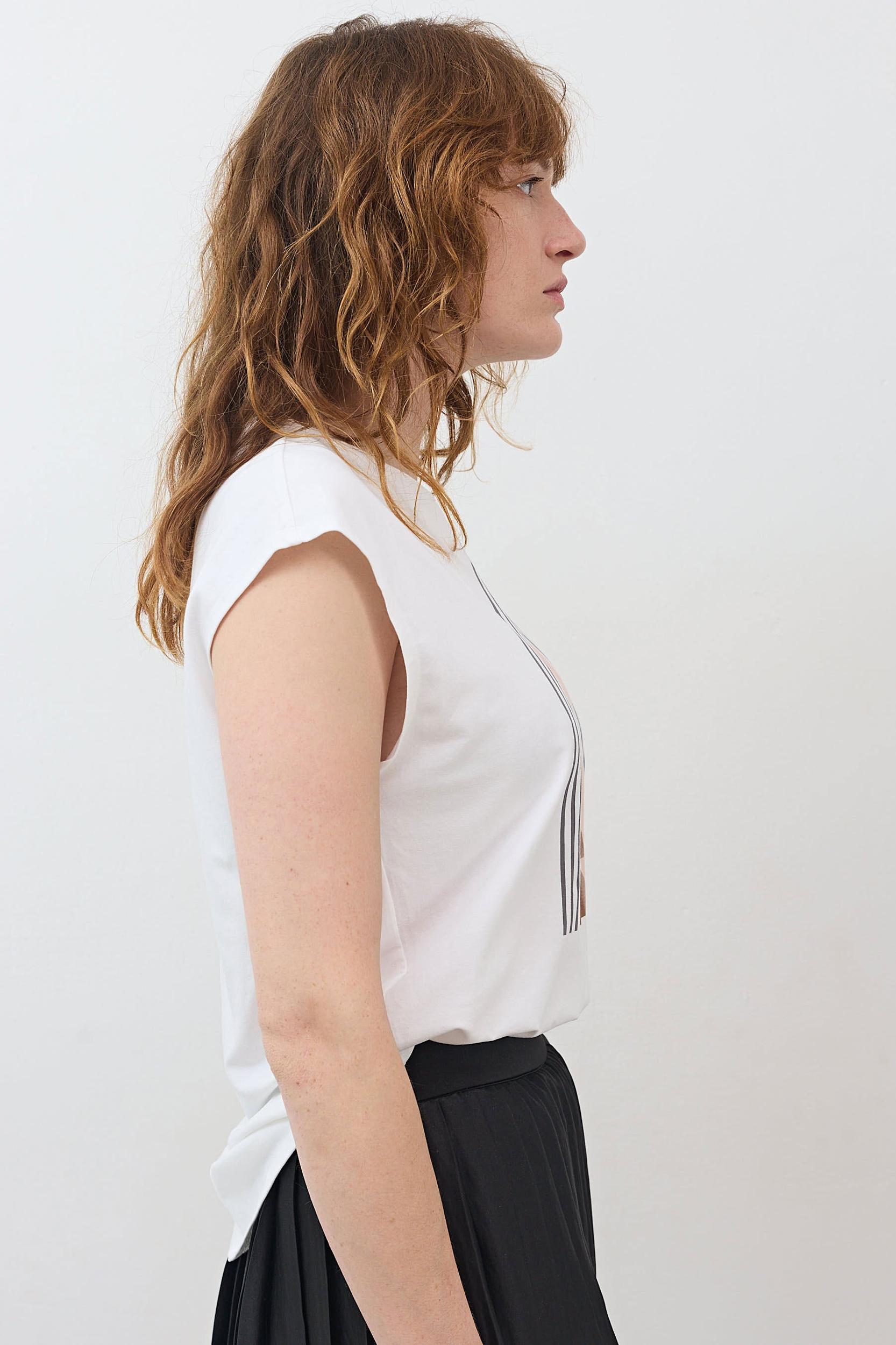 The Graphic Tuck-In Tee Product Image