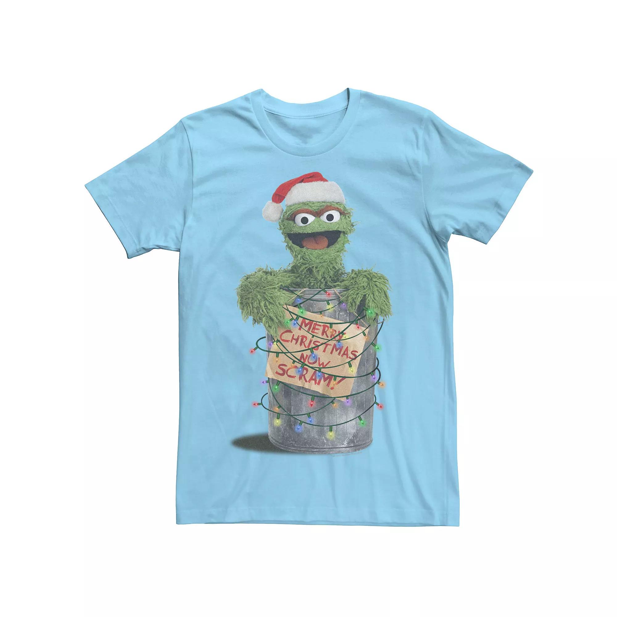 Men's Sesame Street Holidays Christmas Lights Grouch Tee,  Product Image