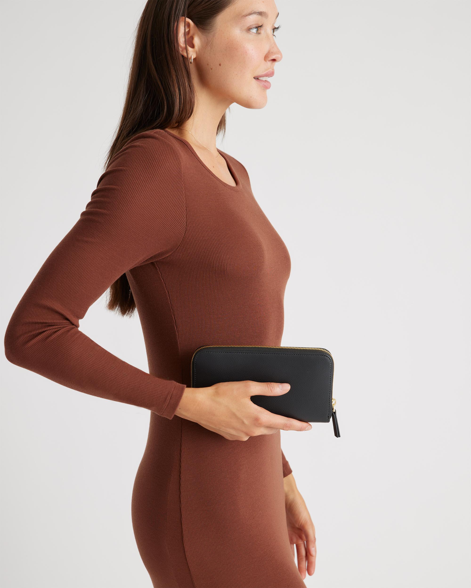 Quince | Women's Italian Pebbled Leather Continental Wallet Italian Leather Product Image