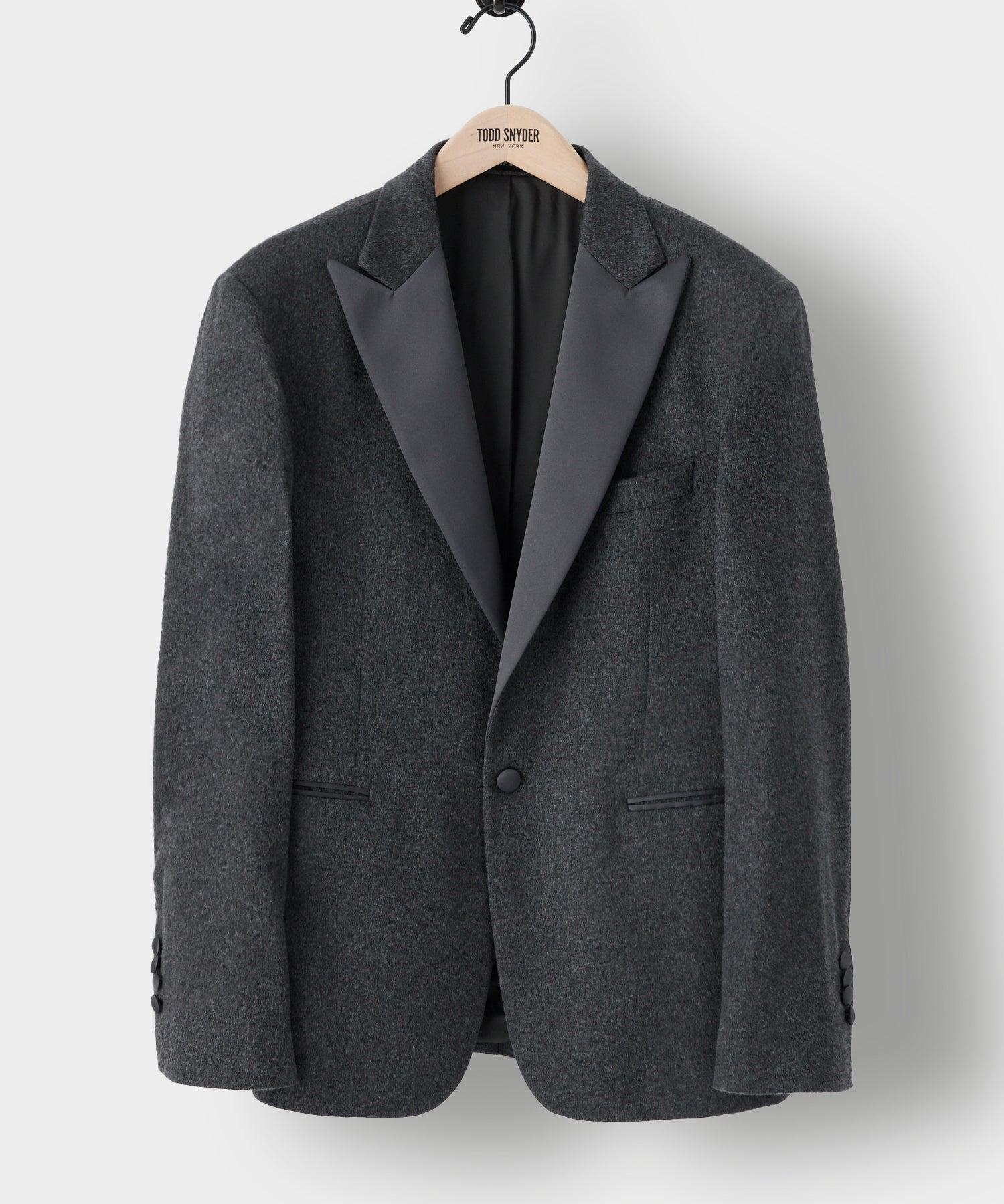 Italian Cashmere Peak Lapel Tuxedo Jacket in Grey Product Image