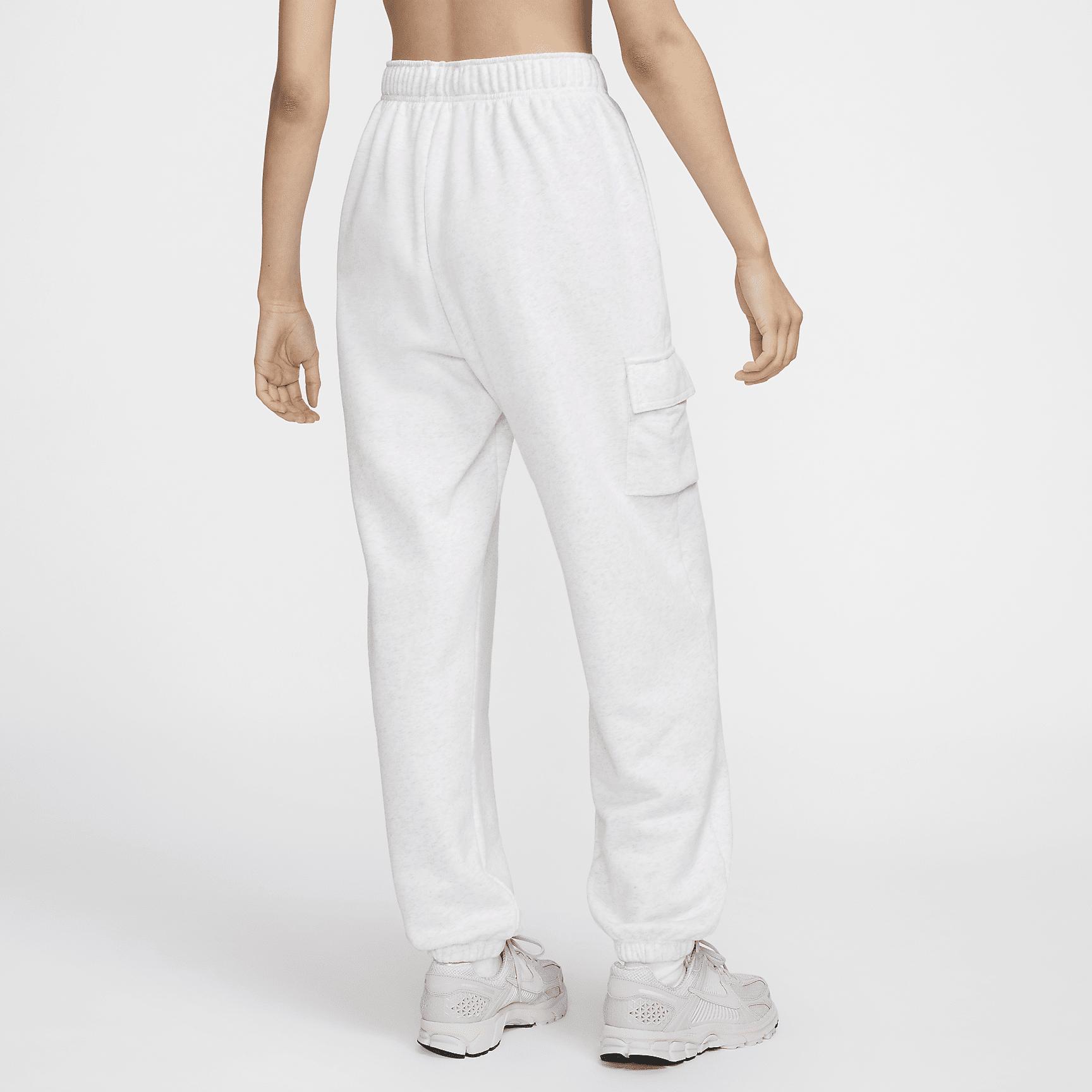 Women's Nike Sportswear Club Fleece Mid-Rise Oversized Cargo Sweatpants Product Image
