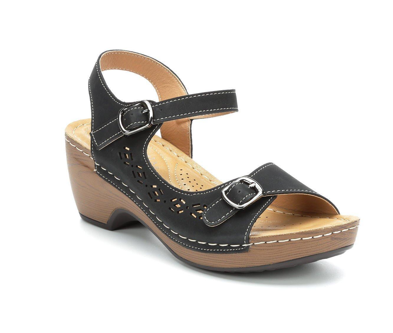 Women's Patrizia Shantay Wedges Product Image