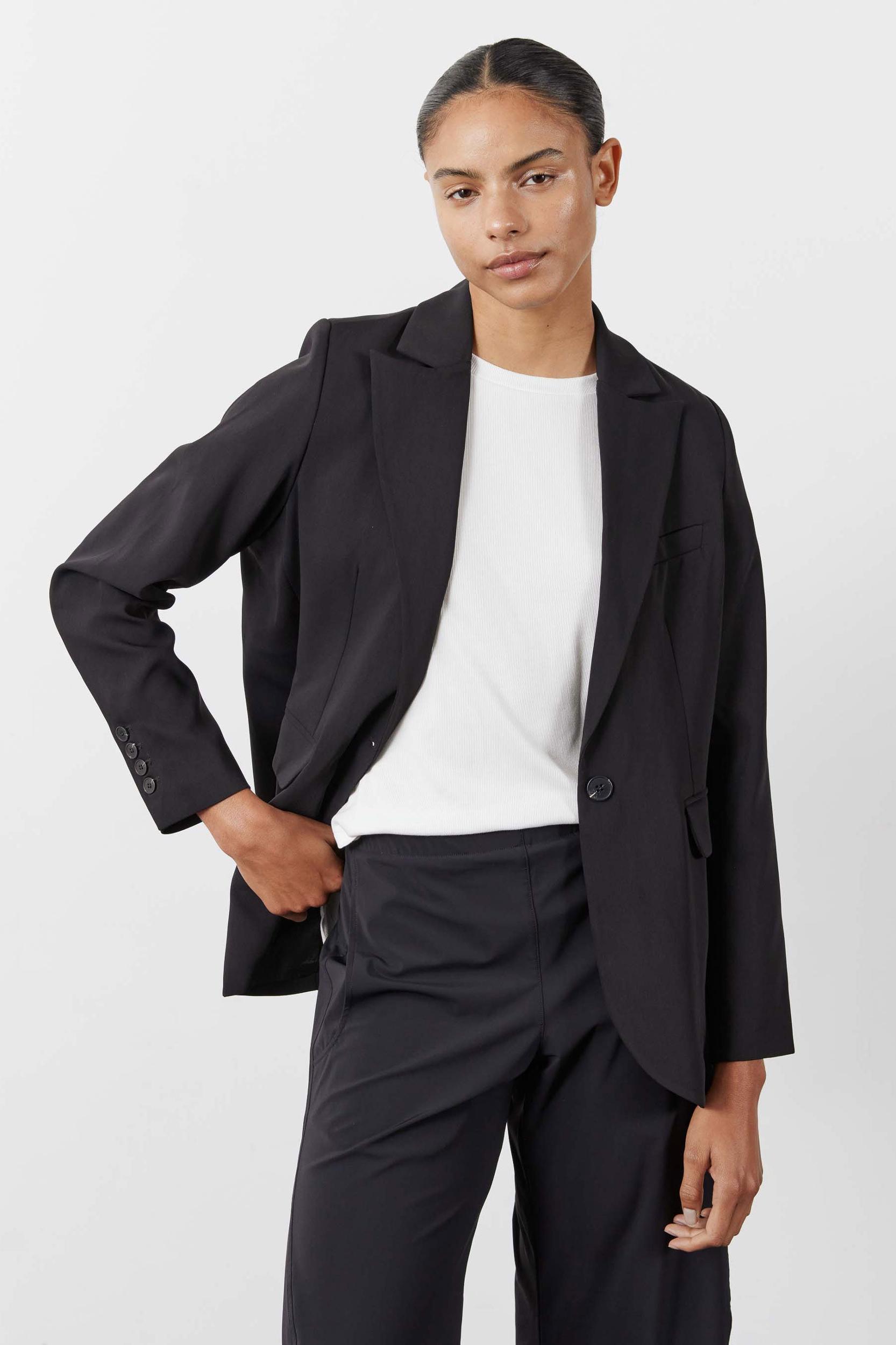The Petite Classic Blazer That Upgrades You 2.0 Product Image