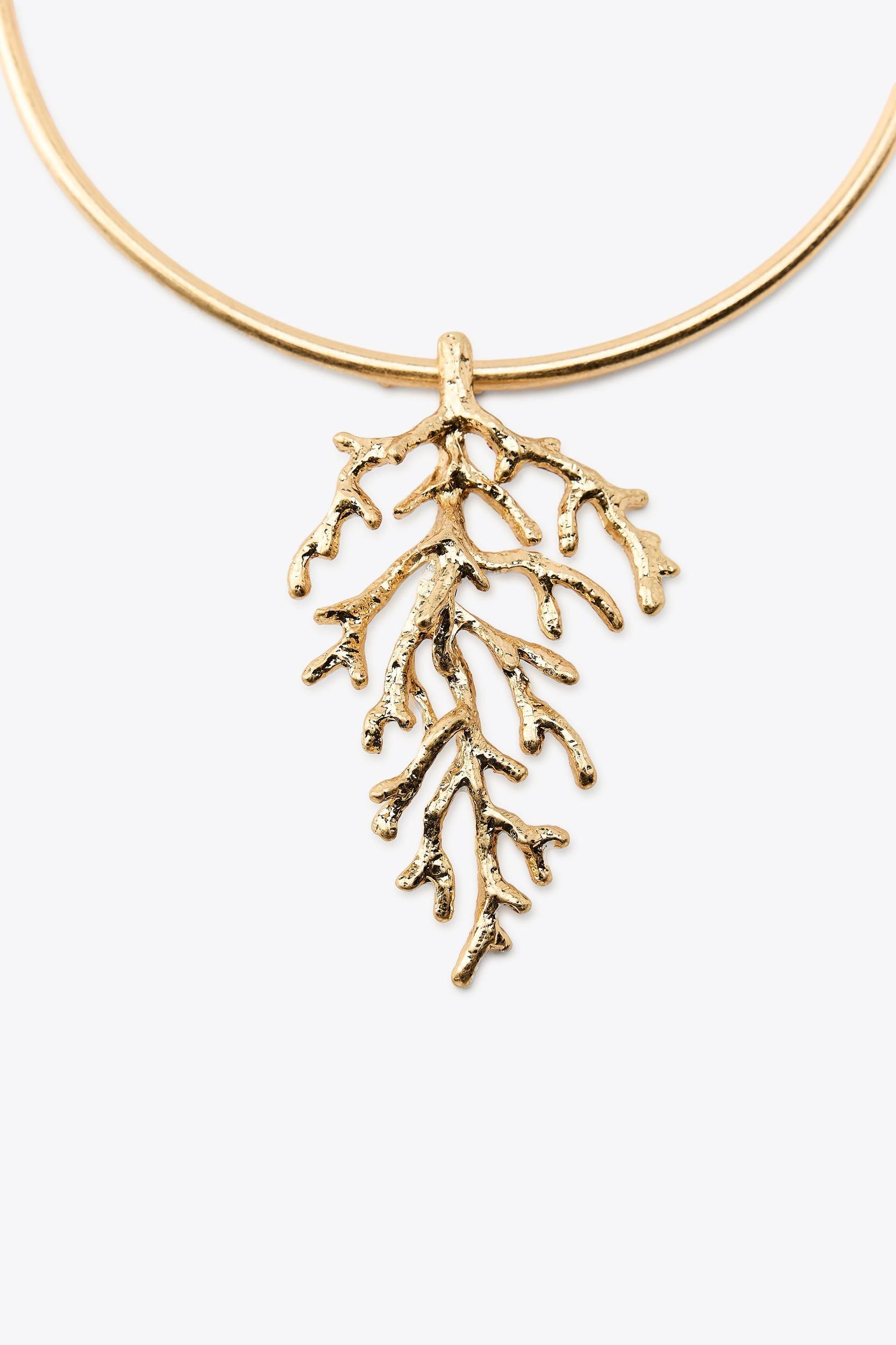 CORAL CHOKER NECKLACE Product Image