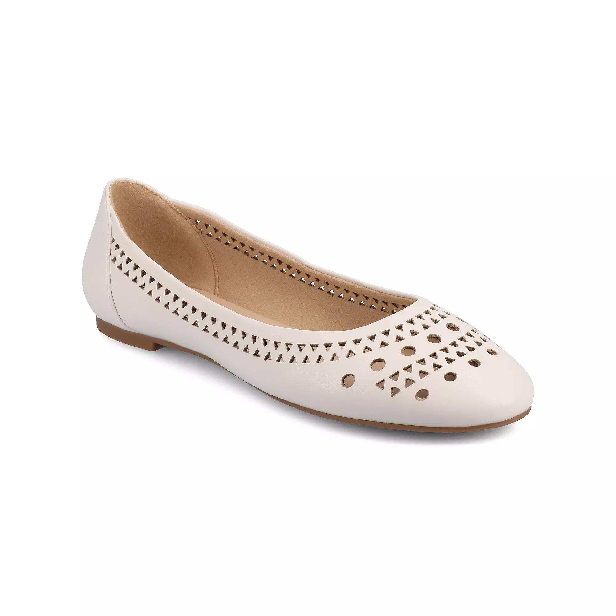 Journee Kamrah Women's Cut Out Round Toe Dress Flats,  Product Image