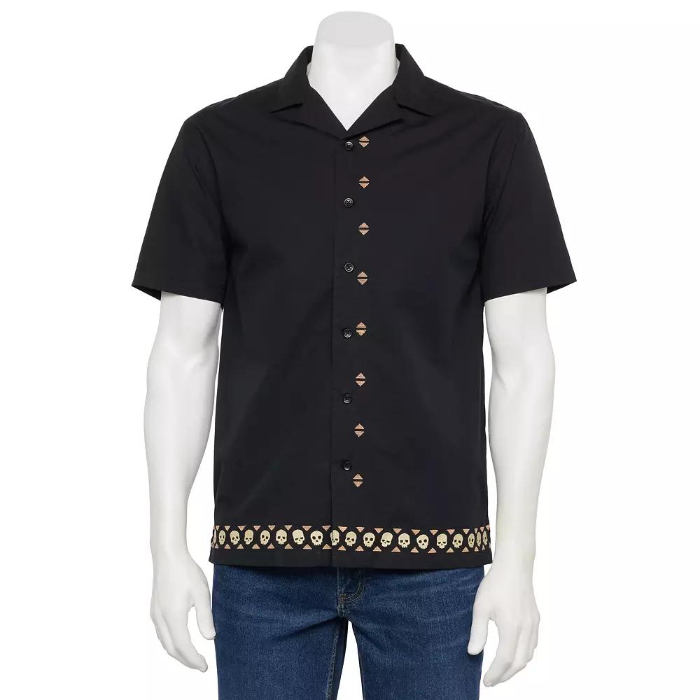 Men's Retrofit Embroidered Skull Shirt, Size: Small, Black Product Image