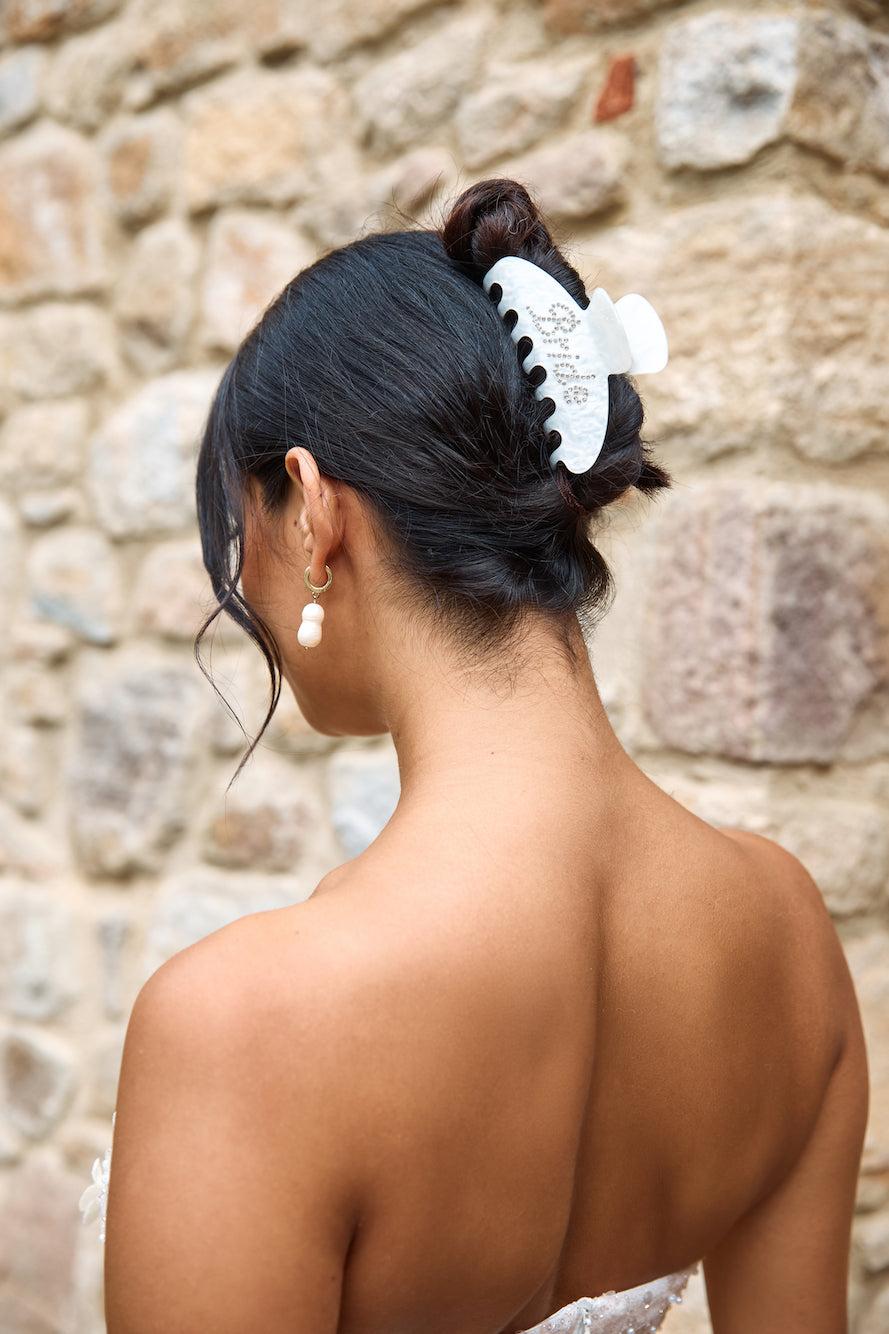 HELLO MOLLY Love In The Hair Claw Clip White Product Image