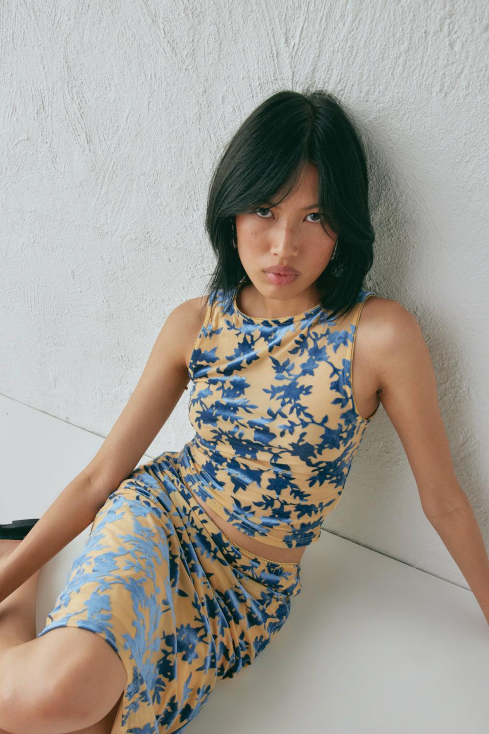 Cas Midi Skirt Vea Product Image