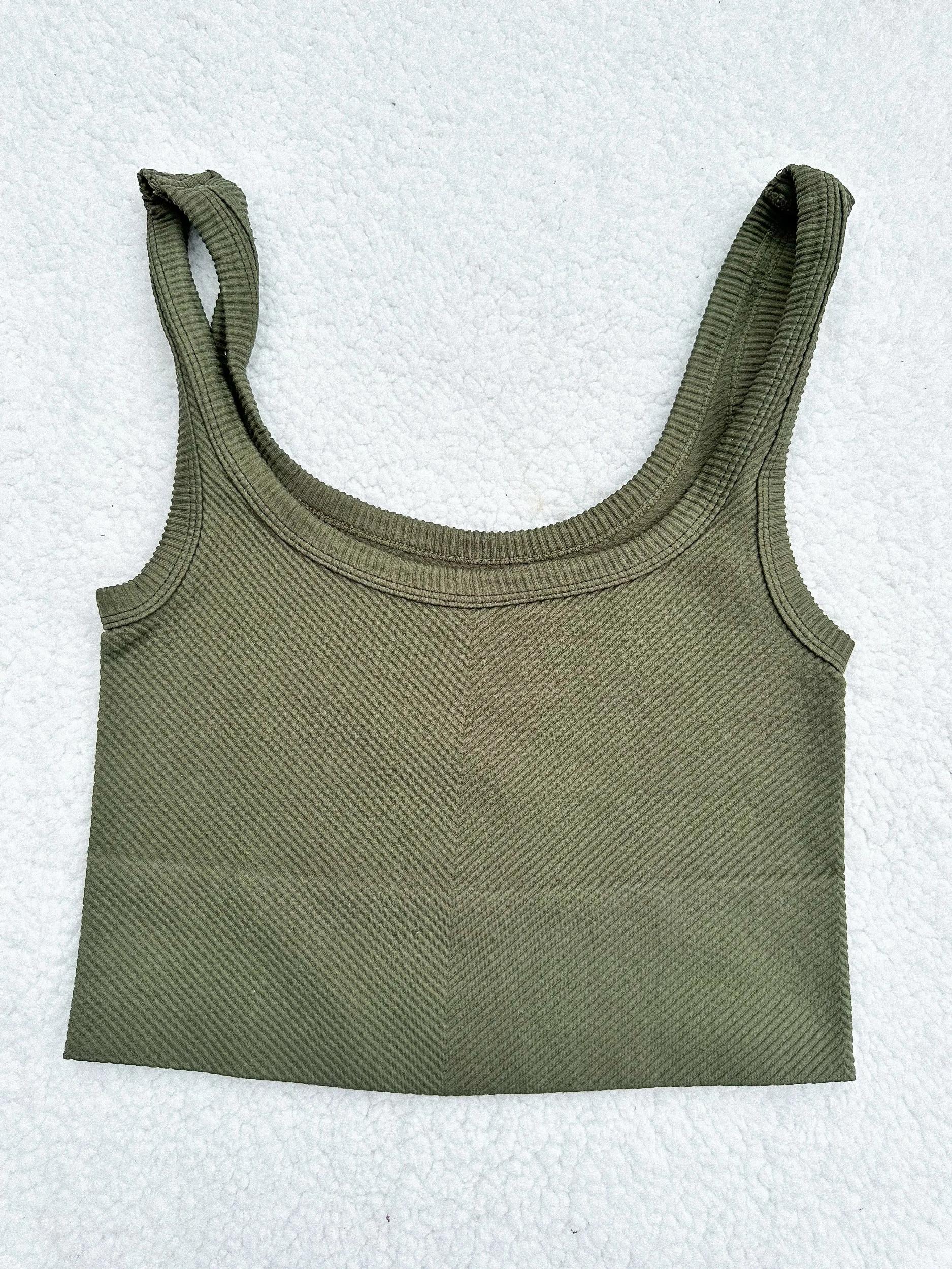 Viral Everyday Nikibiki Tanktop Product Image