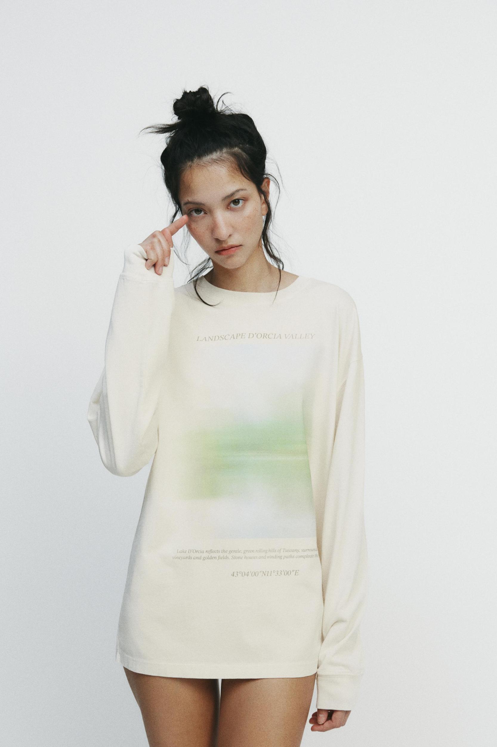 LANDSCAPE TEXT T-SHIRT Product Image