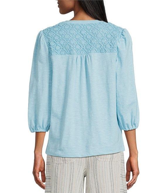 Westbound V-Neck 3/4 Sleeve Top Product Image