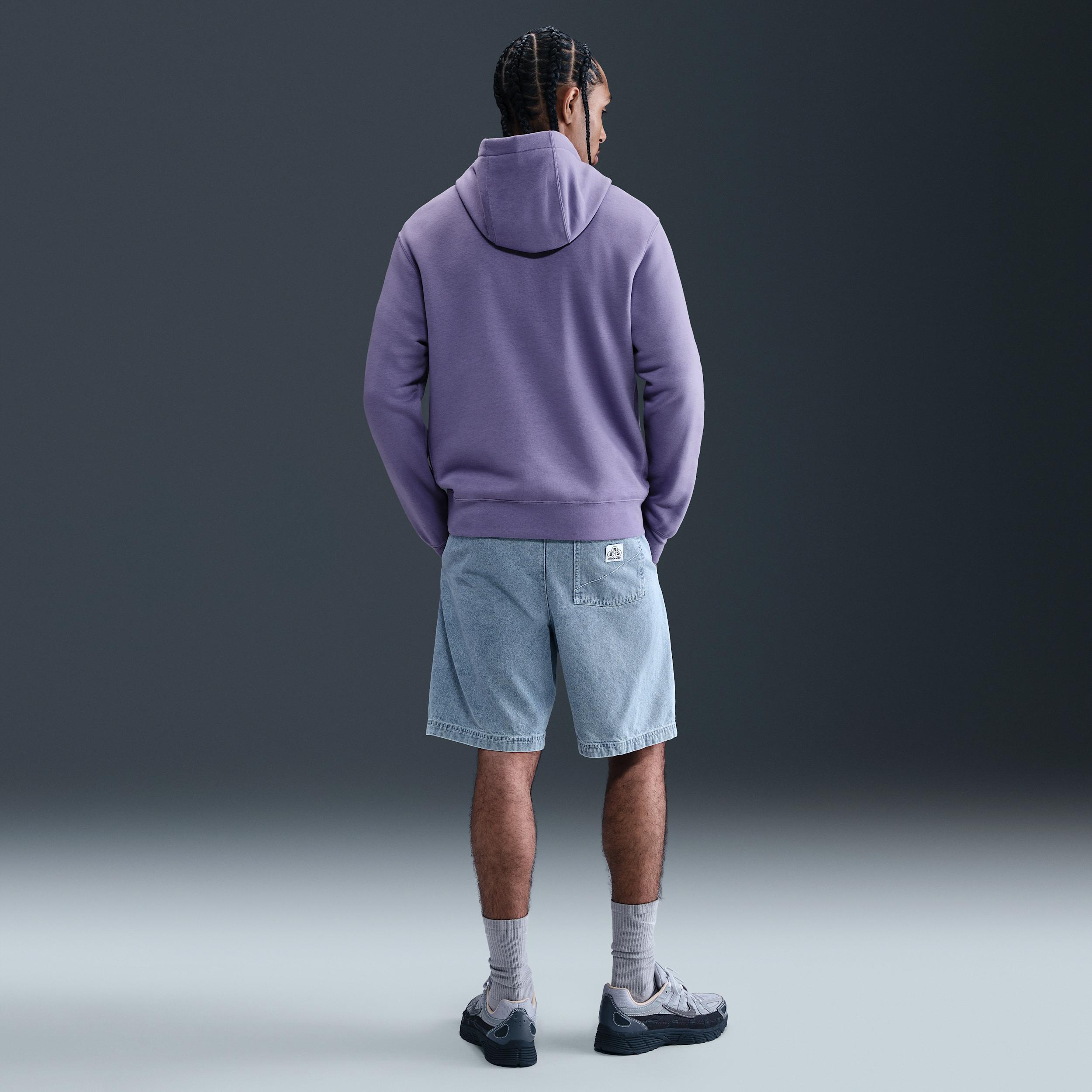 Nike Men's Club Pullover Hoodie Product Image