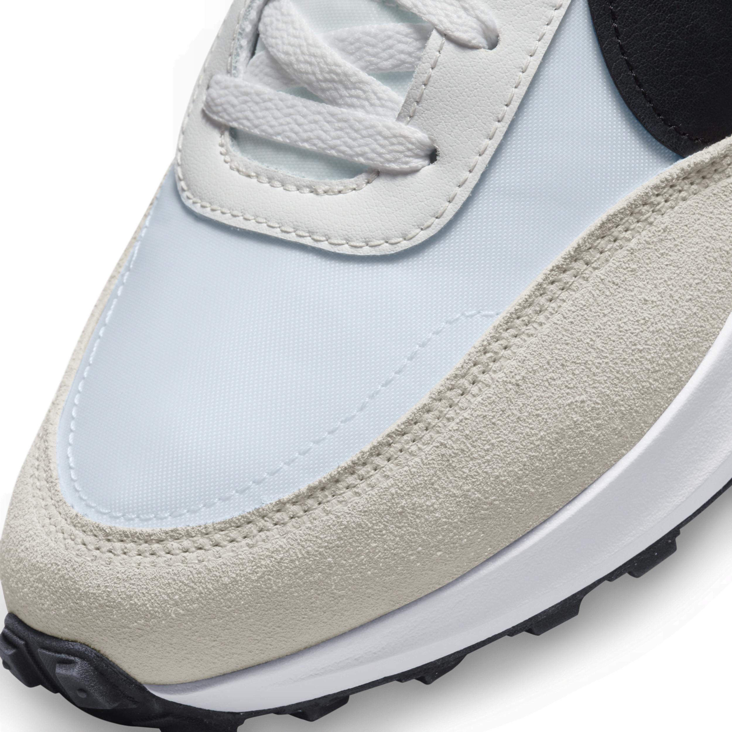 Nike Men's Waffle Debut Shoes Product Image