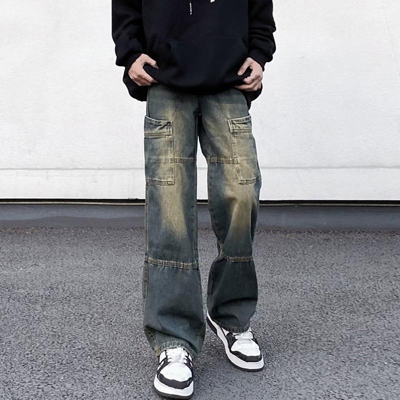 Wide-leg corduroy trousers in brown Product Image