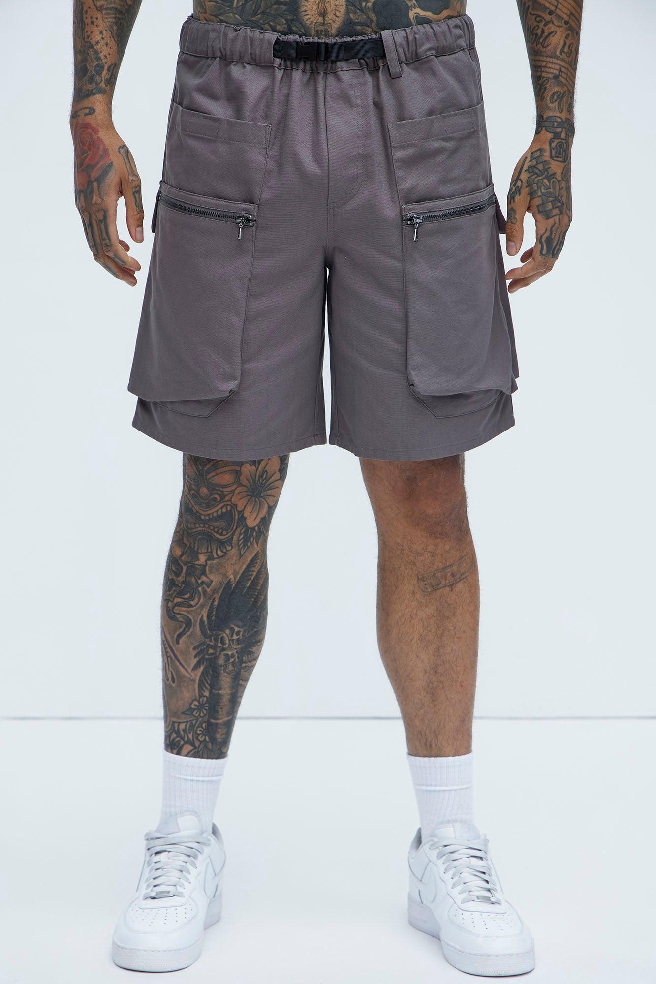 Stacked Cargo Pockets Relaxed Shorts - Grey Product Image