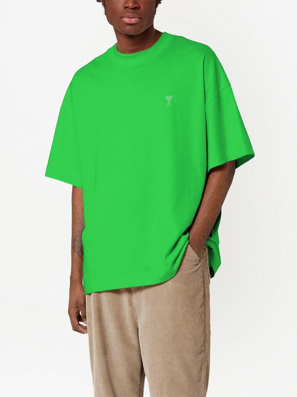 Ami de Coeur T-shirt Product Image