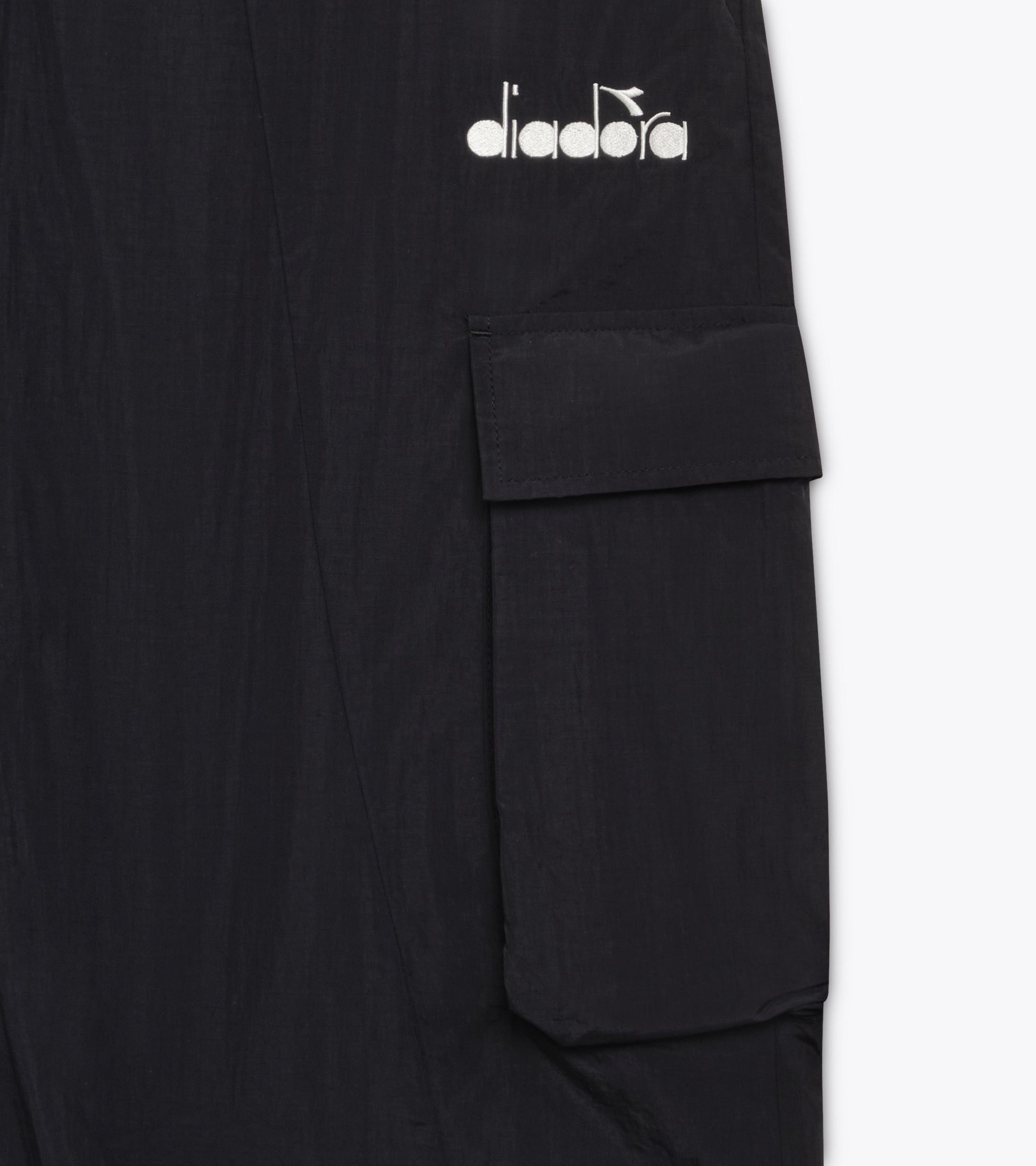 L. TRACK PANTS LOGO Product Image