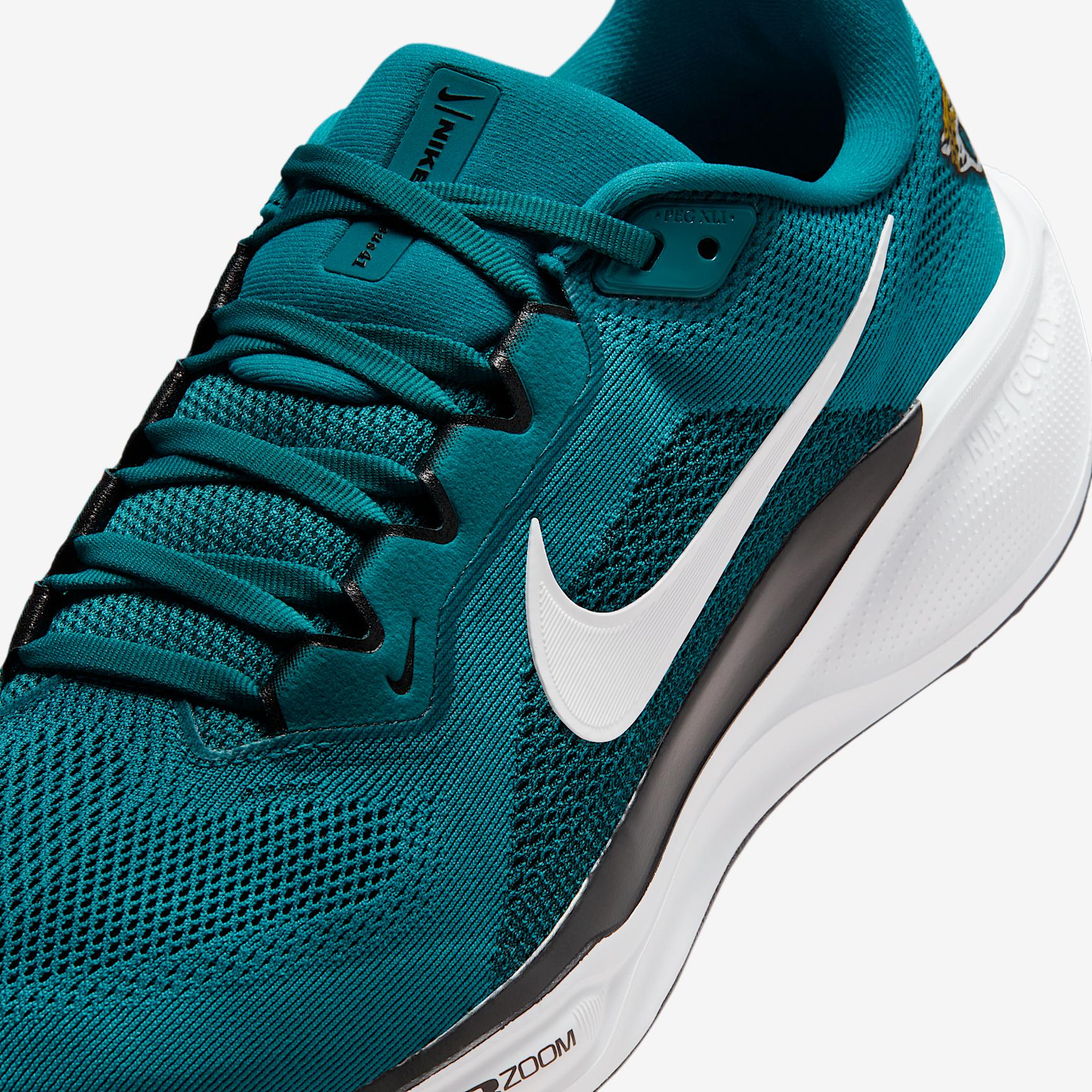 Jacksonville Jaguars Pegasus 41 Nike Men's NFL Road Running Shoes Product Image