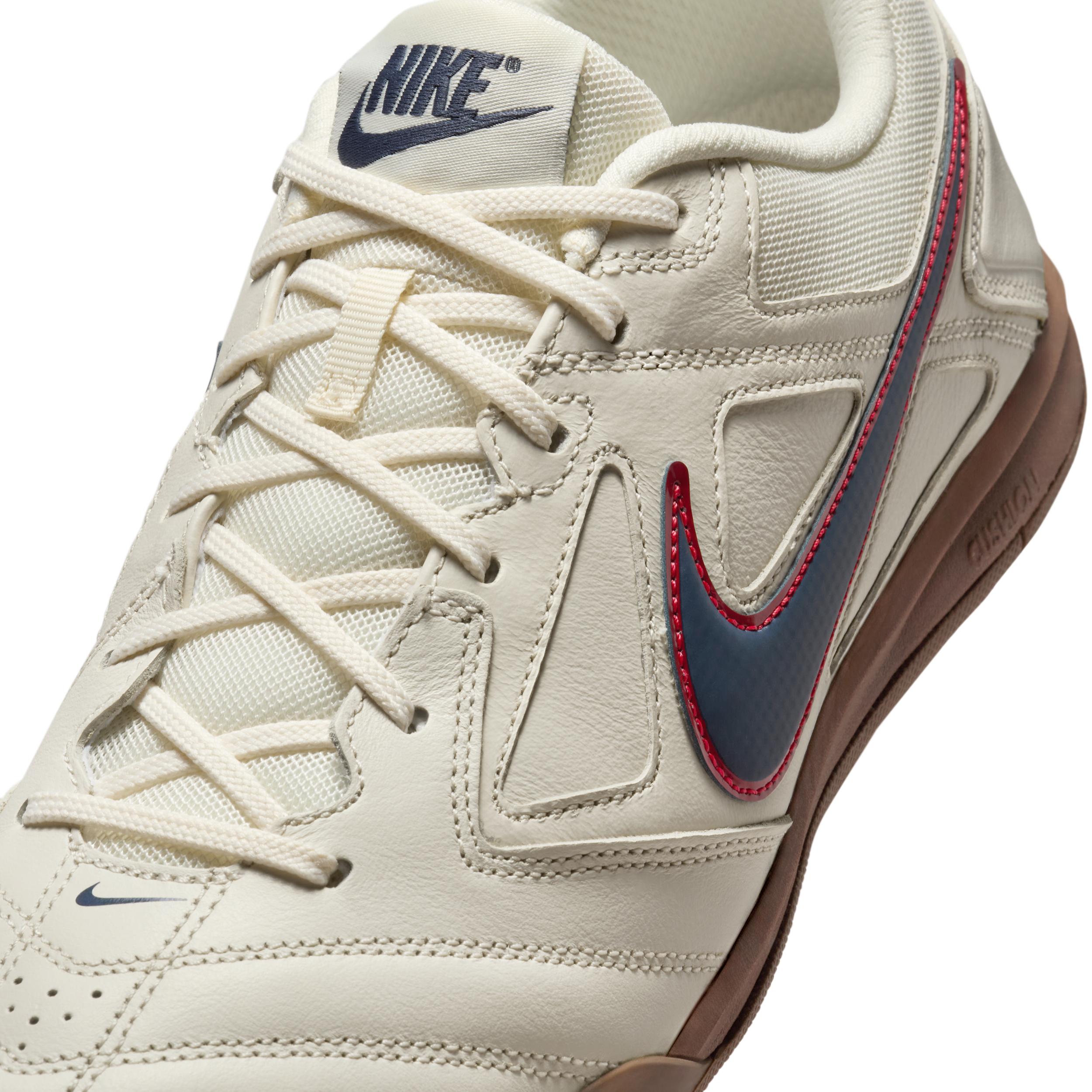 Nike Mens Gato Shoes | HQ6019-102 Product Image
