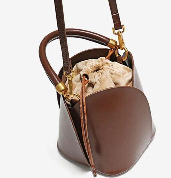Tulip Leather Bucket Product Image