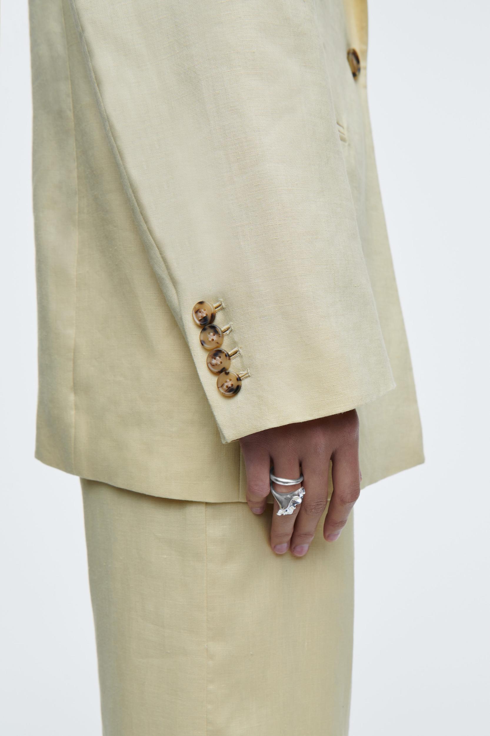 COILED FLORAL RING Product Image