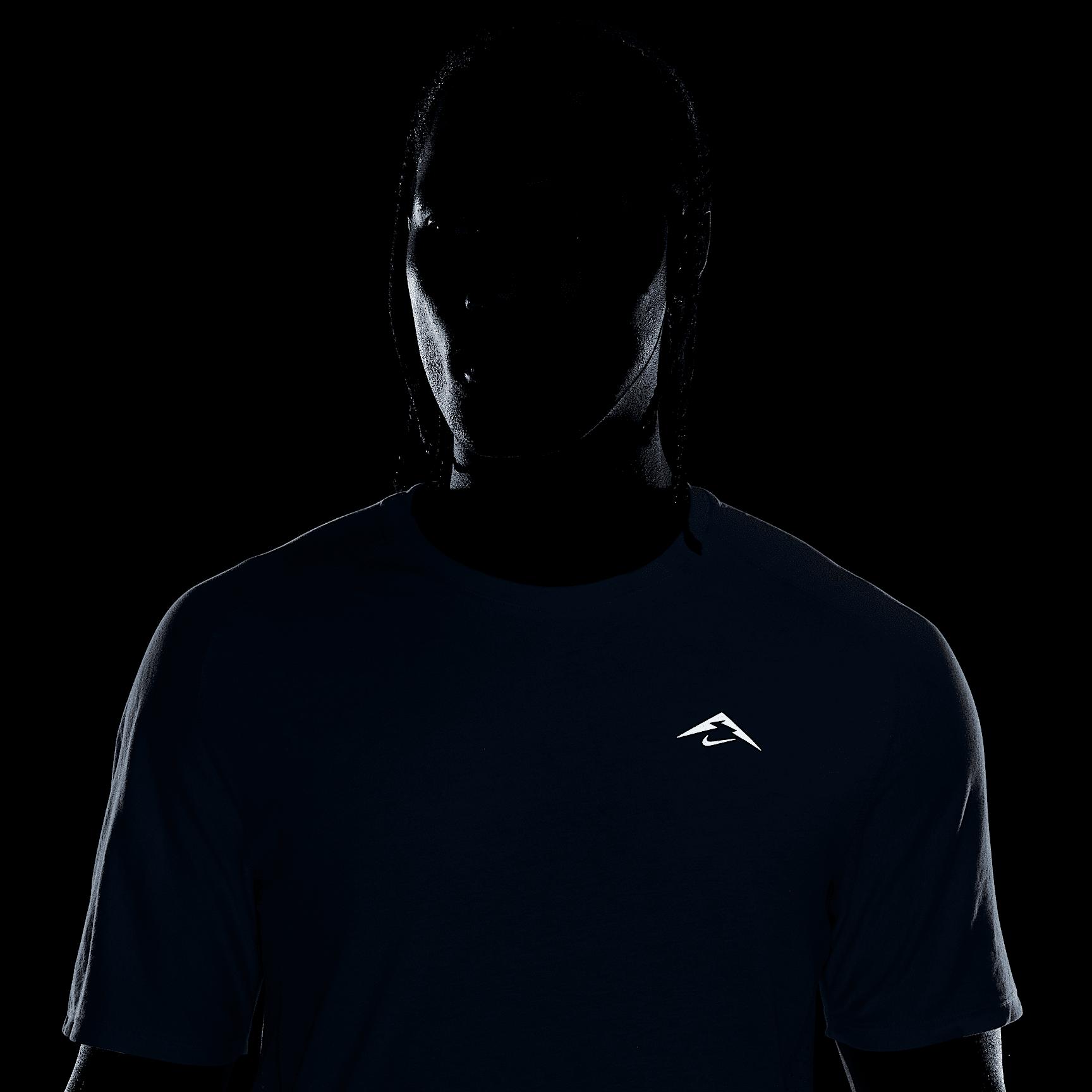 Nike Solar Chase Men's Dri-FIT ADV Short-Sleeve Running Top Product Image