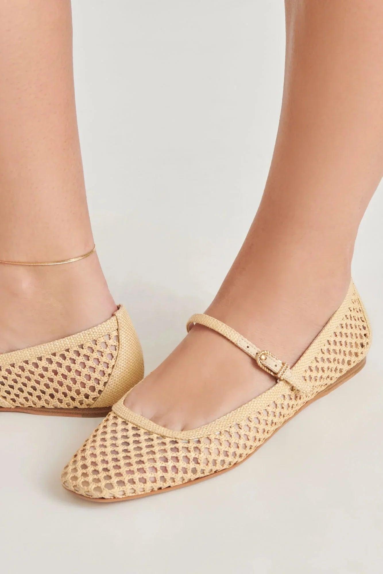 Dolce Vita Reyes Natural Raffia Product Image