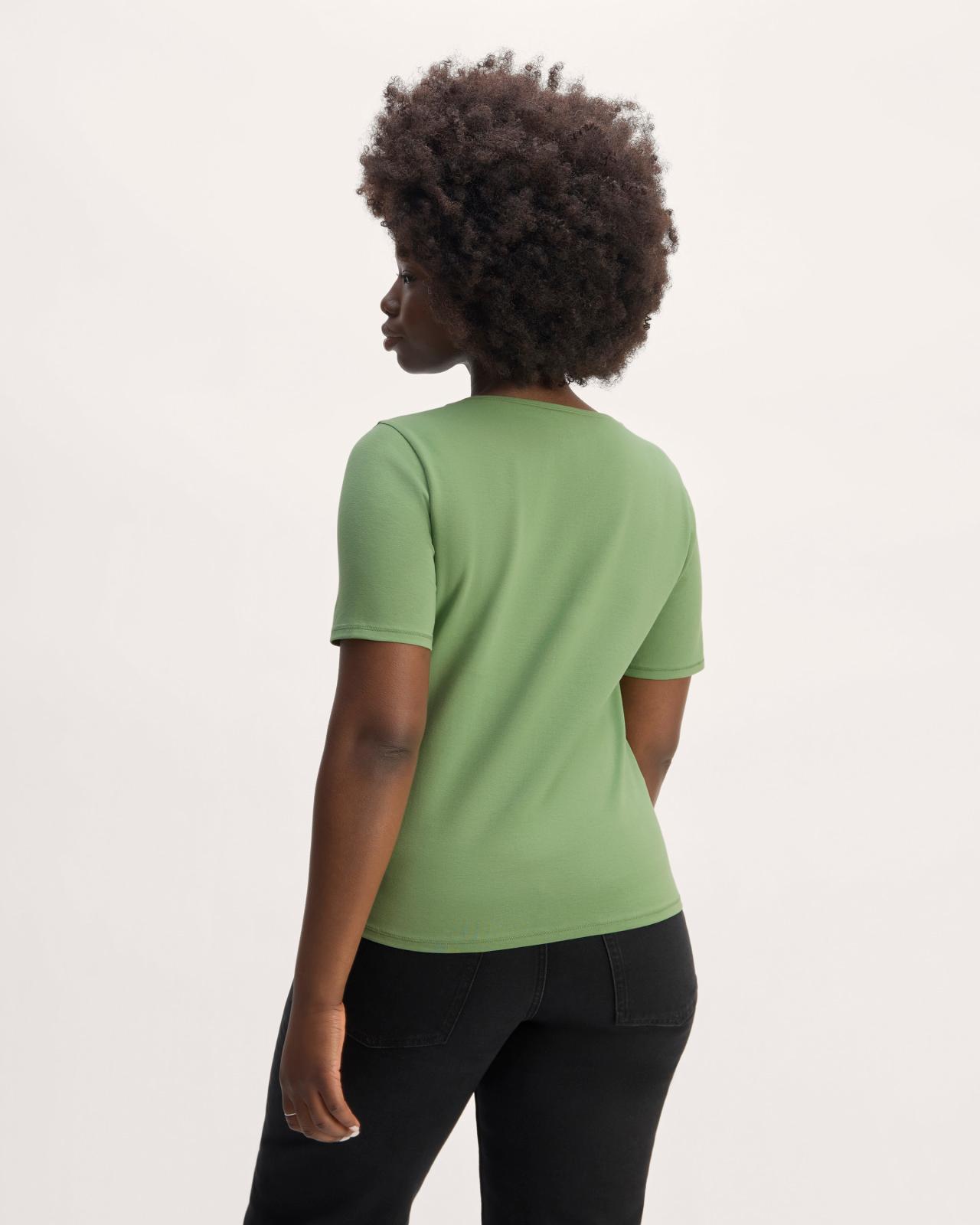 Womens Form Scoop-Neck T-Shirt by Everlane Product Image