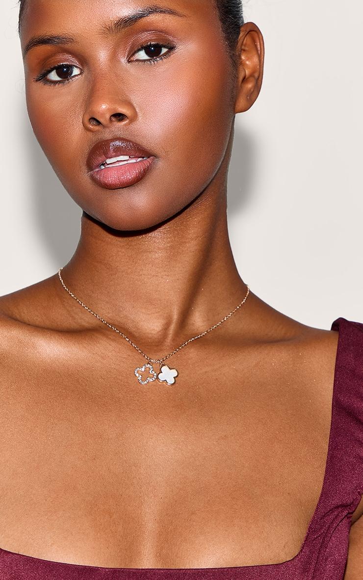 Gold Clover Simple Pendant Necklace Product Image