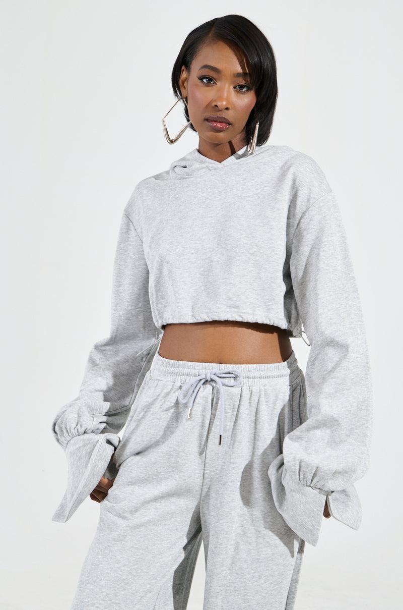 A CALM FLEX PULL OVER SWEATSHIRT IN HEATHER GREY Product Image