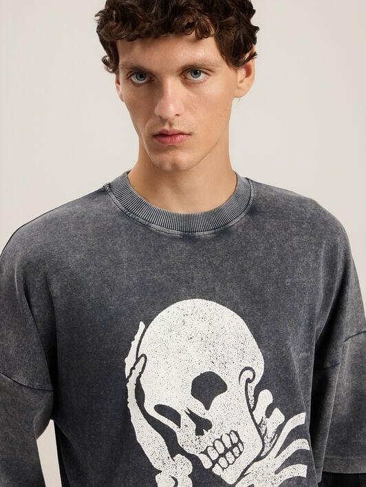 Skull Double Long-Sleeved Shirt Product Image
